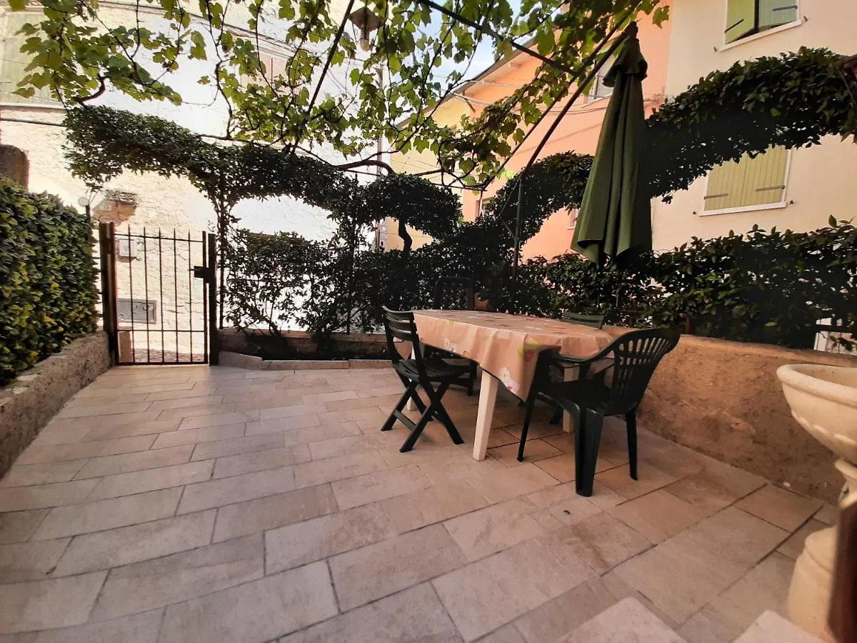 Holiday home Casa Angelo Villa Torri Del Benaco